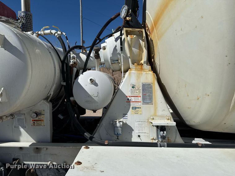 image for item DO0416 2016 Kenworth W900 ready mix truck