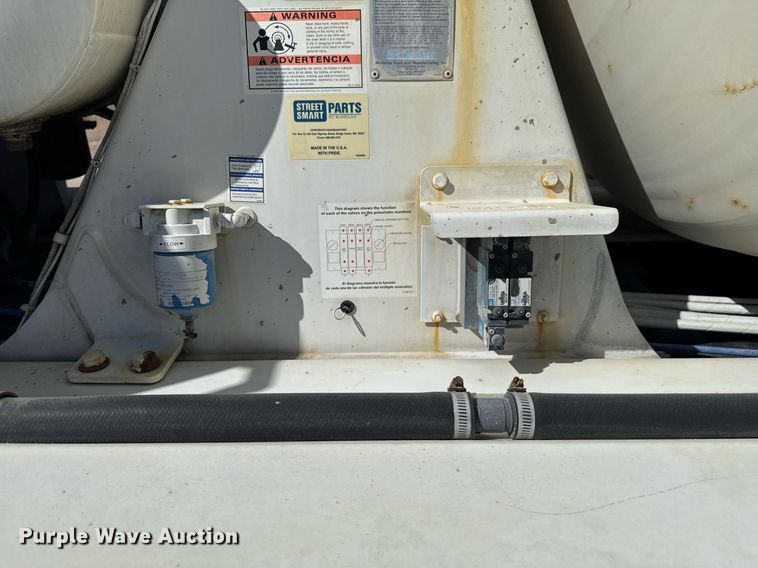 image for item DO0416 2016 Kenworth W900 ready mix truck