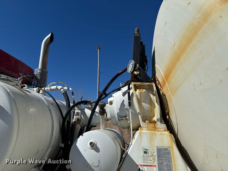 image for item DO0416 2016 Kenworth W900 ready mix truck