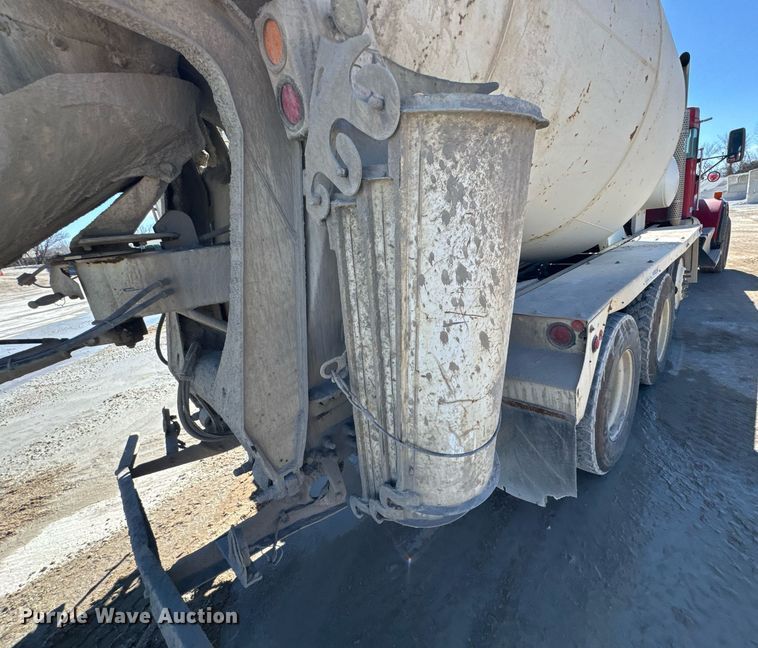 image for item DO0416 2016 Kenworth W900 ready mix truck