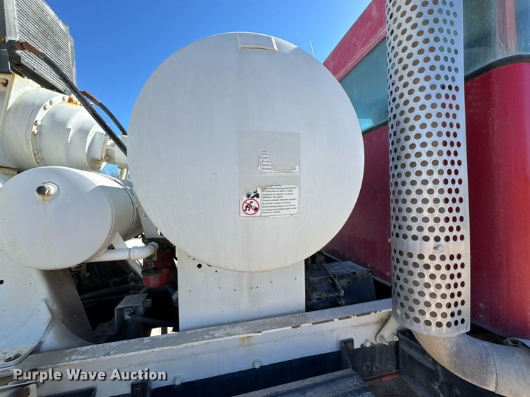 image for item DO0416 2016 Kenworth W900 ready mix truck