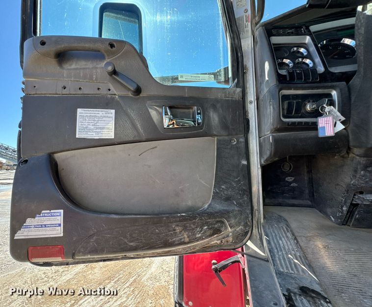 image for item DO0416 2016 Kenworth W900 ready mix truck