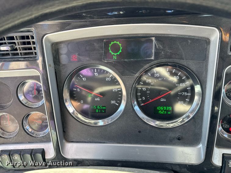 image for item DO0416 2016 Kenworth W900 ready mix truck