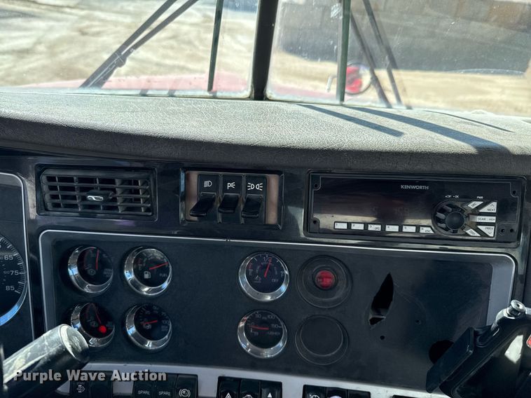 image for item DO0416 2016 Kenworth W900 ready mix truck