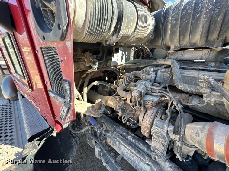 image for item DO0416 2016 Kenworth W900 ready mix truck