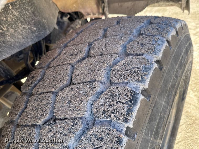 image for item DO0416 2016 Kenworth W900 ready mix truck