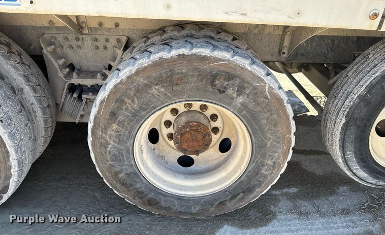 image for item DO0416 2016 Kenworth W900 ready mix truck