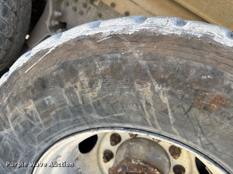 image for item DO0416 2016 Kenworth W900 ready mix truck