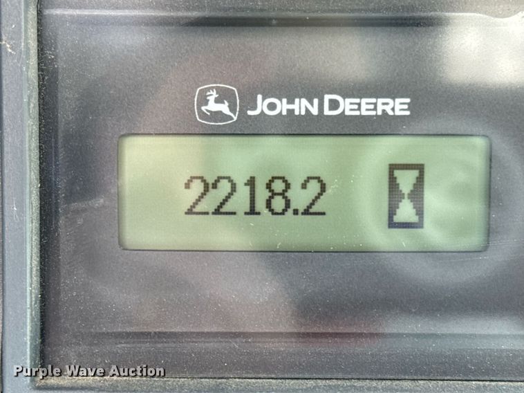 image for item DO0425 2011 John Deere 328D skid steer loader