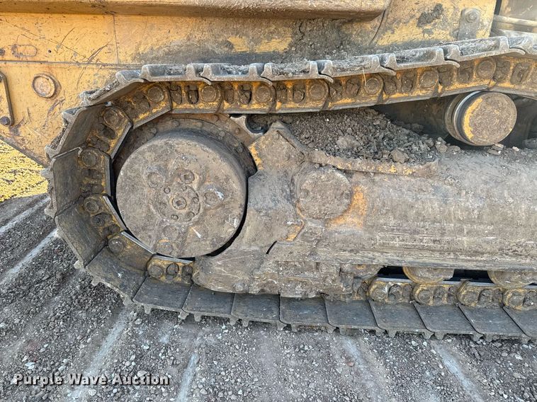 image for item DO0430 2001 Caterpillar 963C track loader