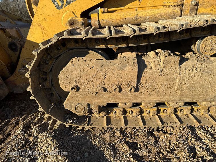 image for item DO0430 2001 Caterpillar 963C track loader