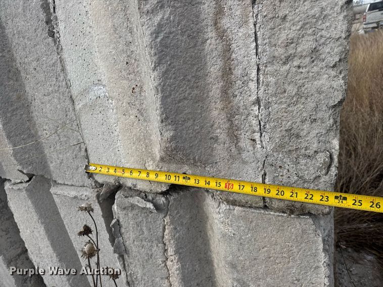 image for item DO1770  (24) concrete edge bunker blocks