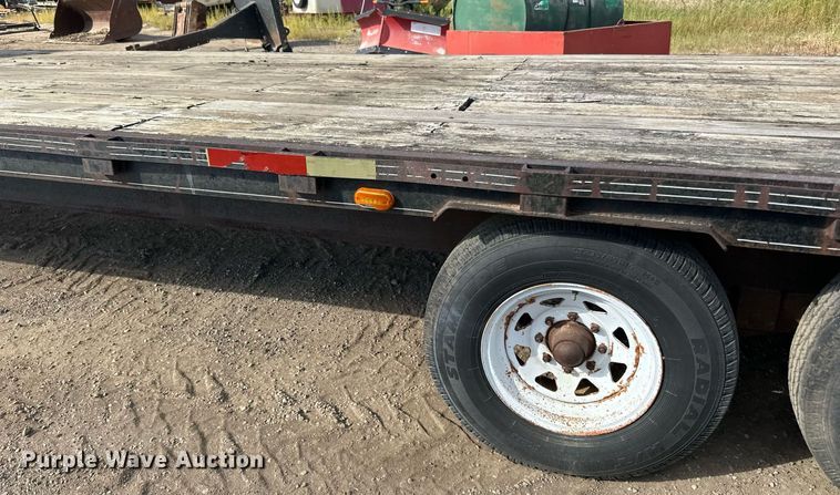 image for item DP8499 1989 Boss Trailer 828FGN flatbed trailer