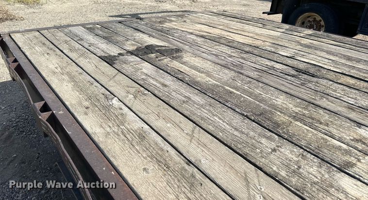 image for item DP8499 1989 Boss Trailer 828FGN flatbed trailer