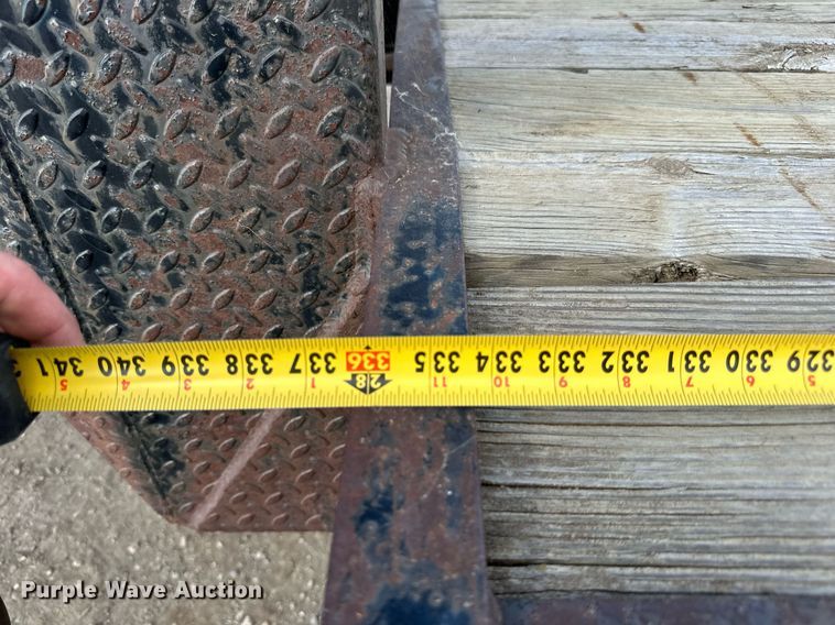 image for item DP8499 1989 Boss Trailer 828FGN flatbed trailer