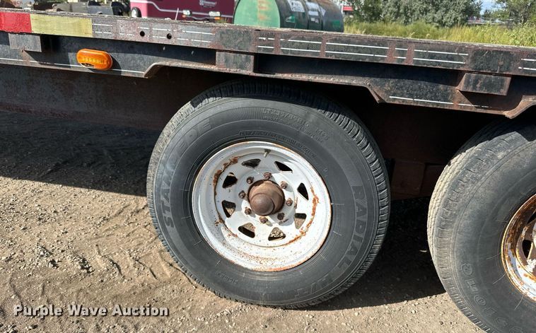 image for item DP8499 1989 Boss Trailer 828FGN flatbed trailer