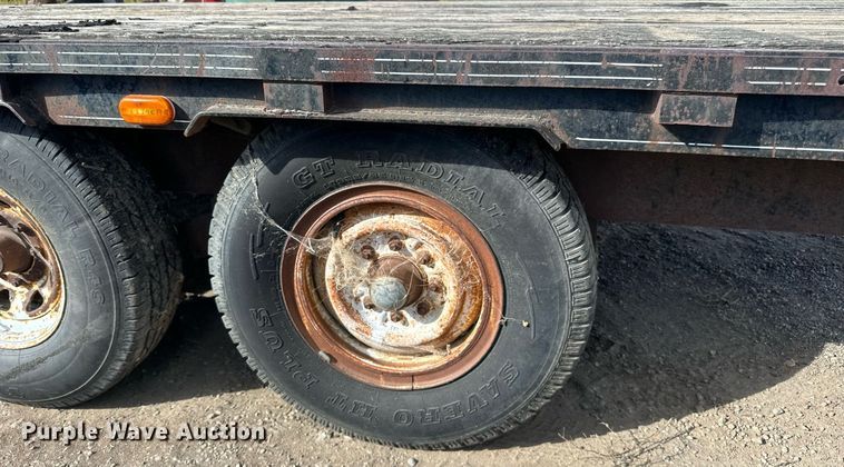 image for item DP8499 1989 Boss Trailer 828FGN flatbed trailer