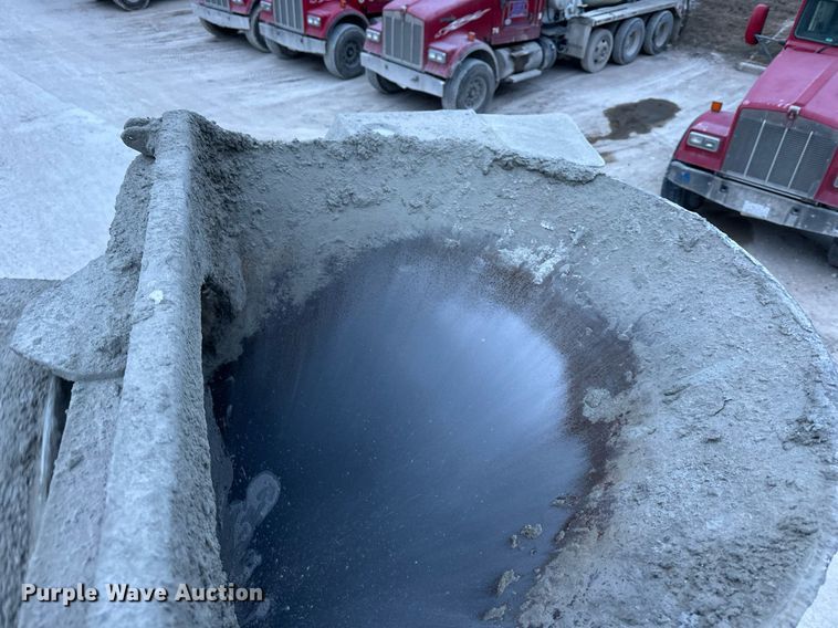 image for item DQ6627 2012 Kenworth W900 ready mix truck