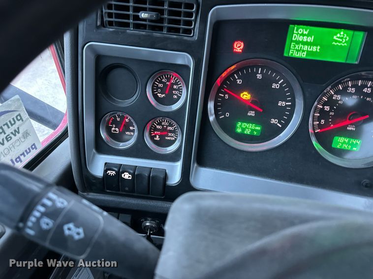 image for item DQ6627 2012 Kenworth W900 ready mix truck