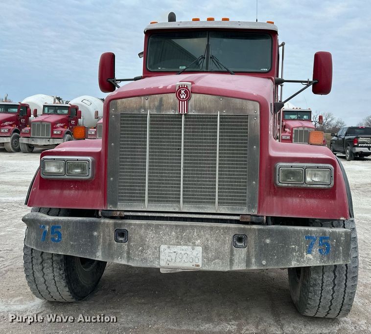 image for item DQ6628 2014 Kenworth W900 ready mix truck