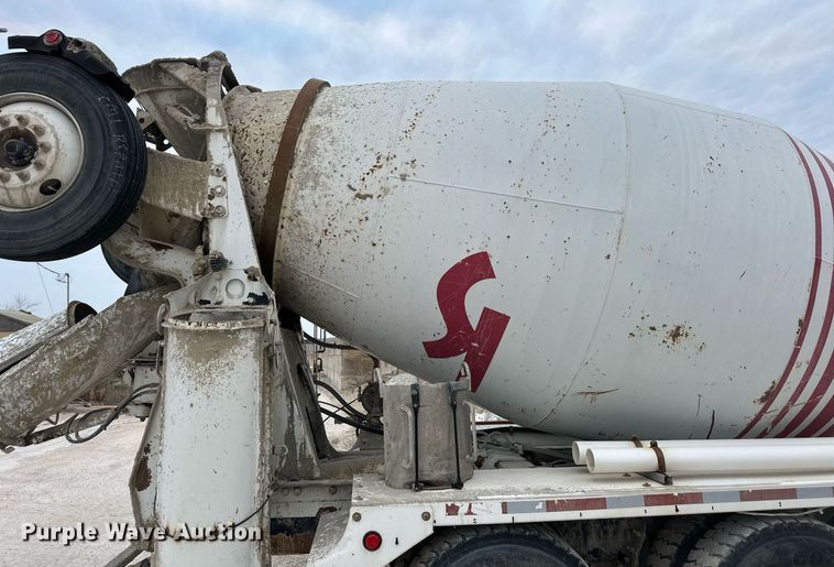 image for item DQ6628 2014 Kenworth W900 ready mix truck