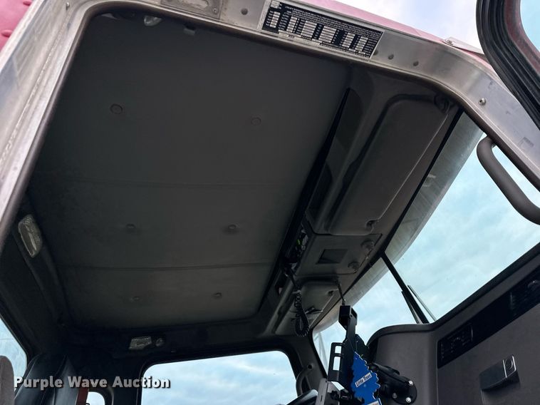 image for item DQ6628 2014 Kenworth W900 ready mix truck