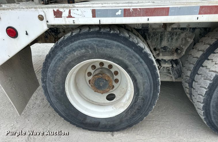 image for item DQ6628 2014 Kenworth W900 ready mix truck