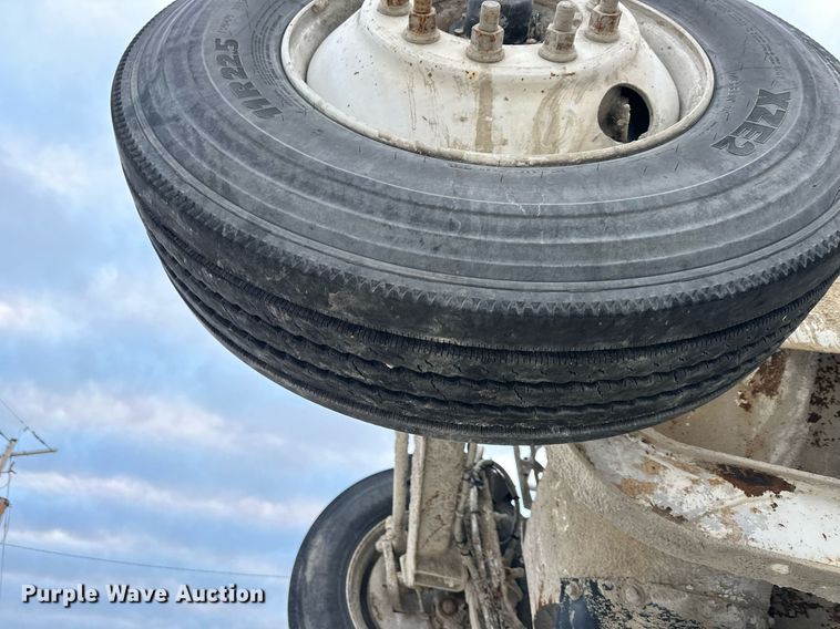 image for item DQ6628 2014 Kenworth W900 ready mix truck