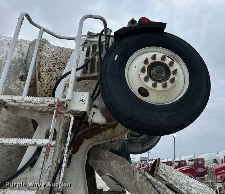 image for item DQ6628 2014 Kenworth W900 ready mix truck