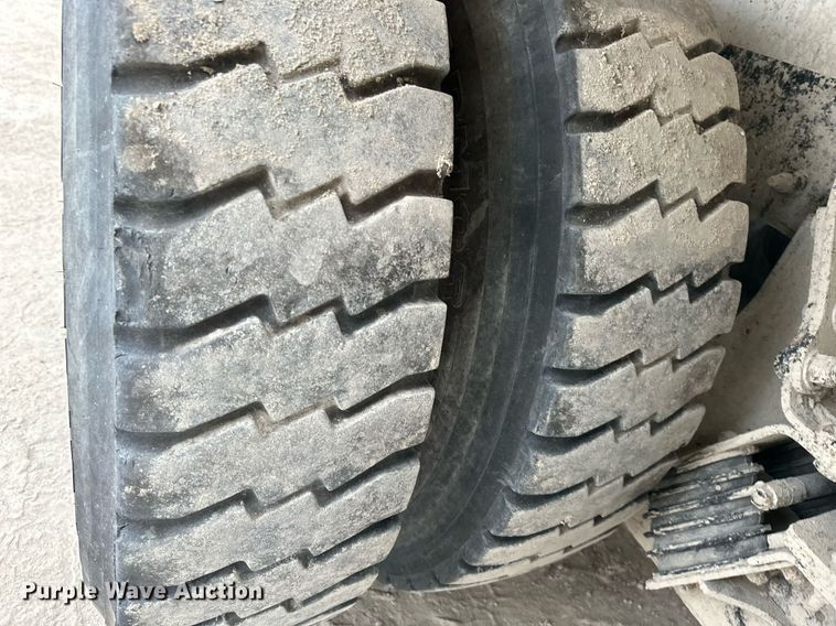 image for item DQ6628 2014 Kenworth W900 ready mix truck