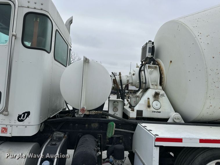 image for item DQ6637 2014 Kenworth W900 ready mix truck