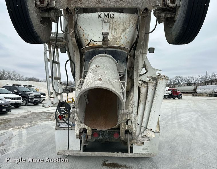 image for item DQ6637 2014 Kenworth W900 ready mix truck