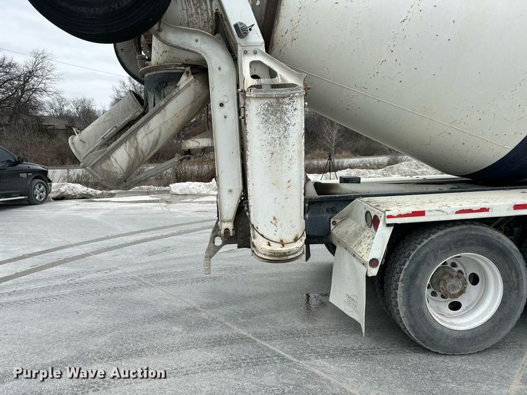 image for item DQ6637 2014 Kenworth W900 ready mix truck