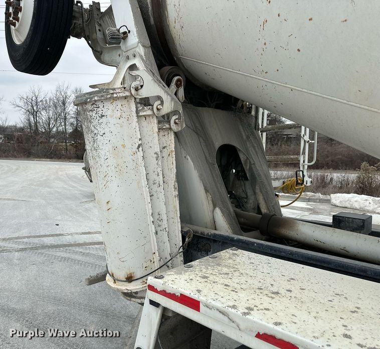 image for item DQ6637 2014 Kenworth W900 ready mix truck