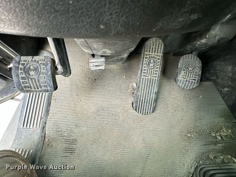 image for item DQ6637 2014 Kenworth W900 ready mix truck