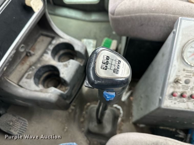 image for item DQ6637 2014 Kenworth W900 ready mix truck