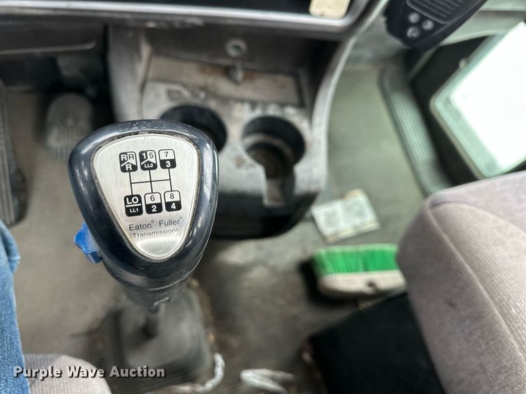 image for item DQ6637 2014 Kenworth W900 ready mix truck