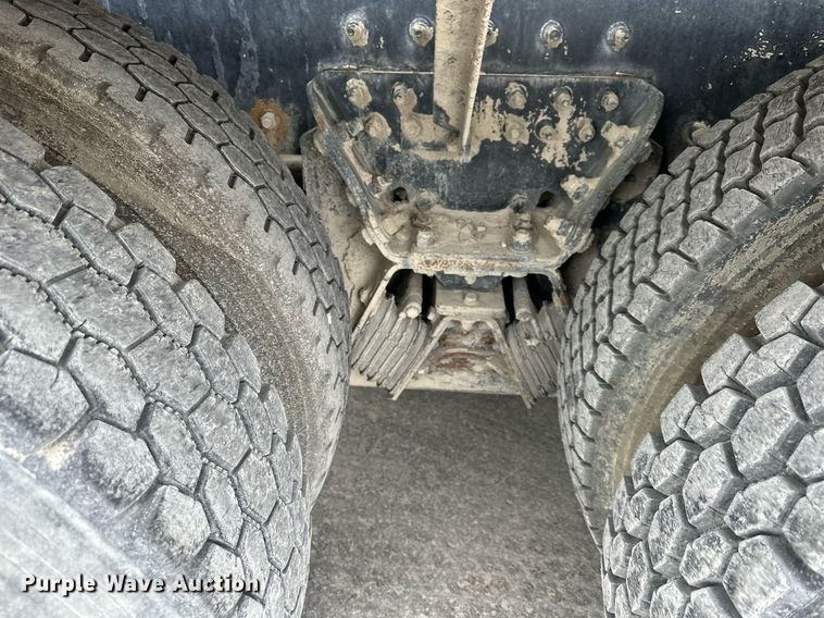 image for item DQ6637 2014 Kenworth W900 ready mix truck