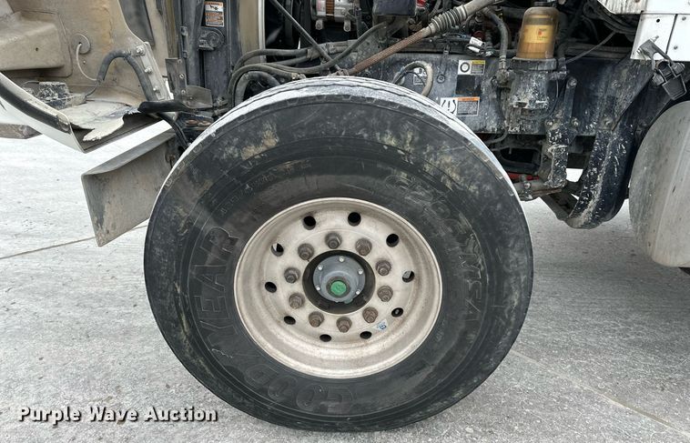 image for item DQ6637 2014 Kenworth W900 ready mix truck