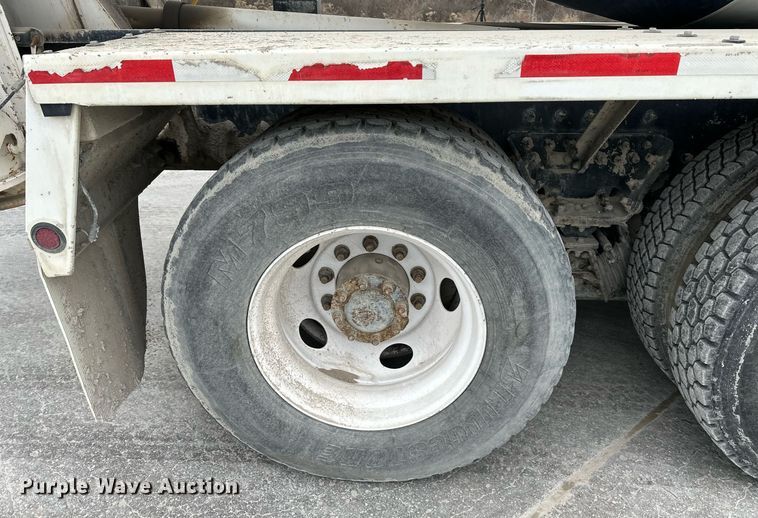 image for item DQ6637 2014 Kenworth W900 ready mix truck