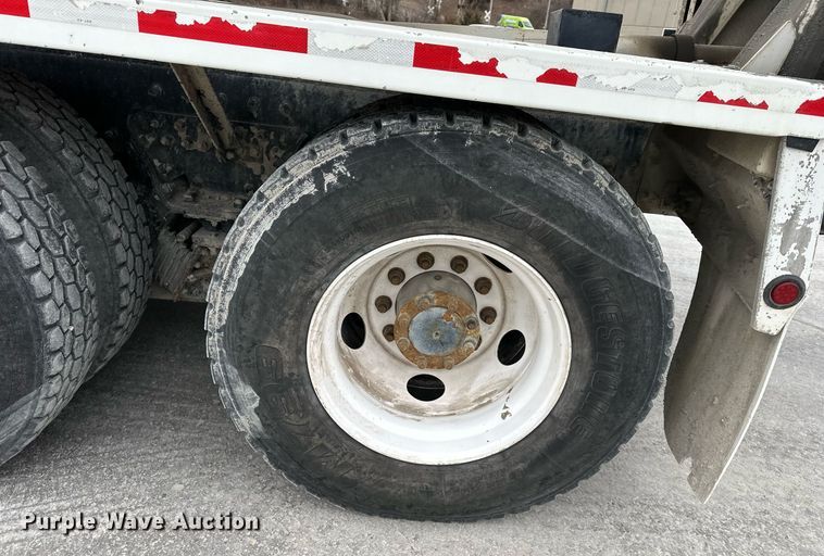 image for item DQ6637 2014 Kenworth W900 ready mix truck