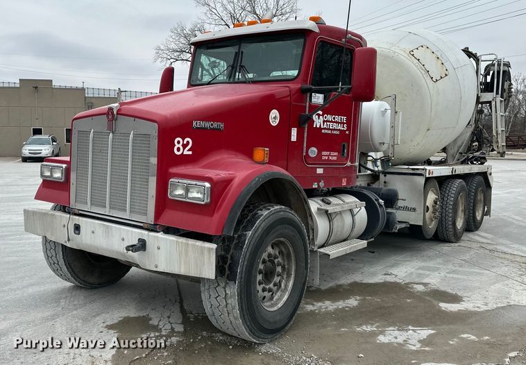 image for item DQ6638 2015 Kenworth W900 ready mix truck