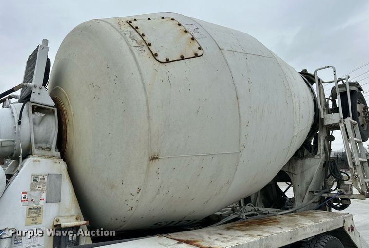 image for item DQ6638 2015 Kenworth W900 ready mix truck