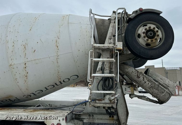 image for item DQ6638 2015 Kenworth W900 ready mix truck