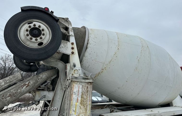 image for item DQ6638 2015 Kenworth W900 ready mix truck