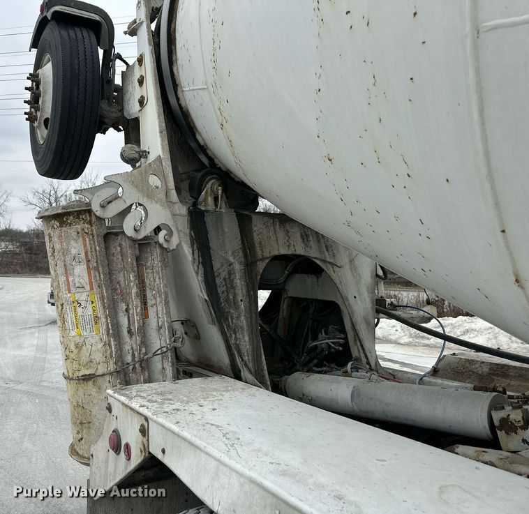 image for item DQ6638 2015 Kenworth W900 ready mix truck