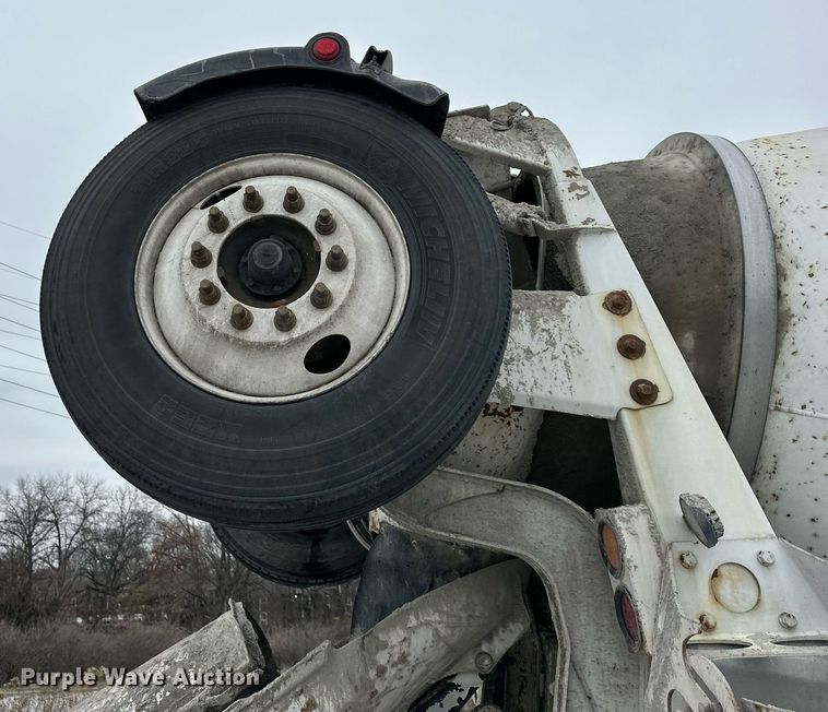 image for item DQ6638 2015 Kenworth W900 ready mix truck