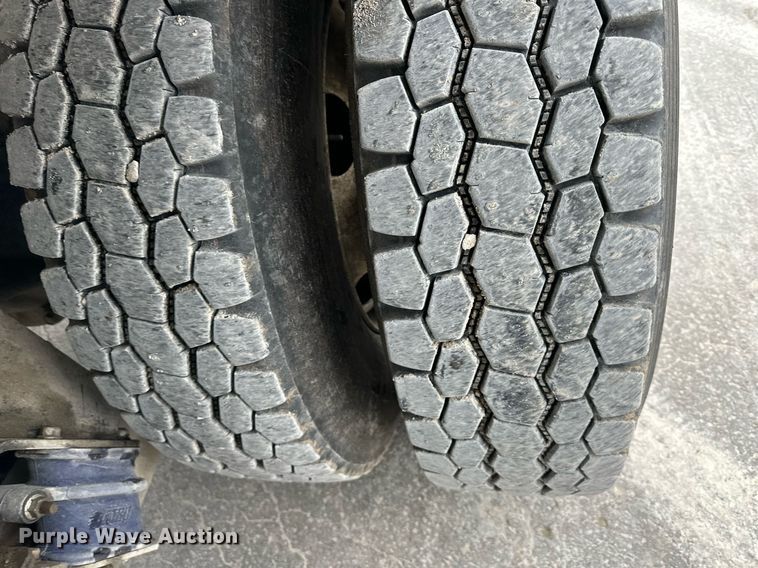 image for item DQ6638 2015 Kenworth W900 ready mix truck