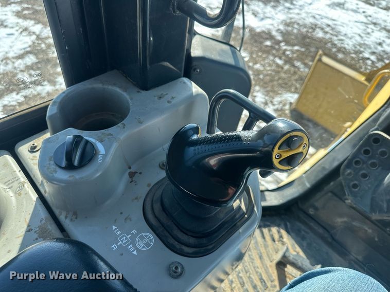 image for item DQ6641 2018 Komatsu D37EX-24 dozer