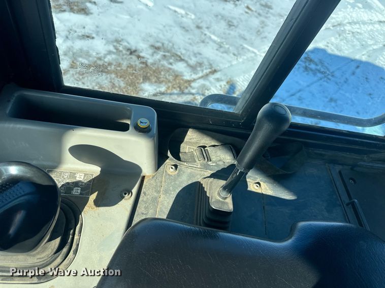 image for item DQ6641 2018 Komatsu D37EX-24 dozer